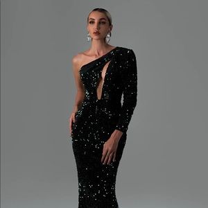 One shoulder sequin maxi dress
